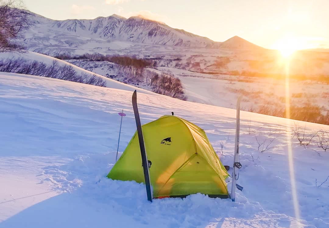 floating cloud 2 tent